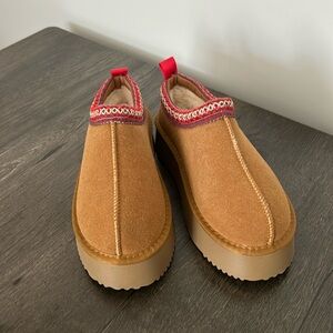 New mules never worn